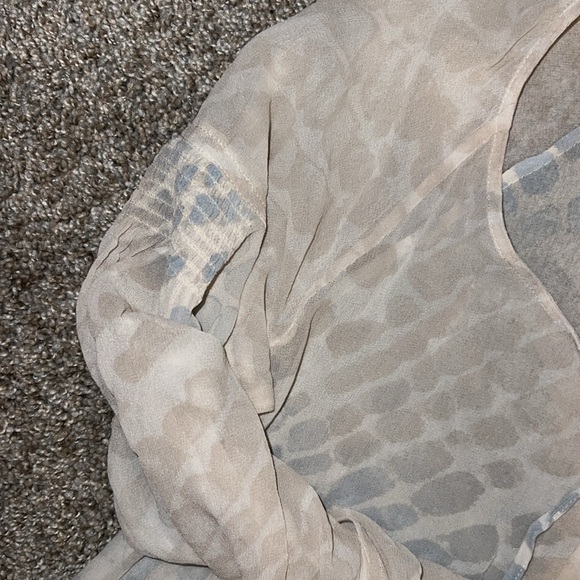 Club Monaco A-line silhouette with a mini length slit NOT included size 00 - Picture 7 of 10